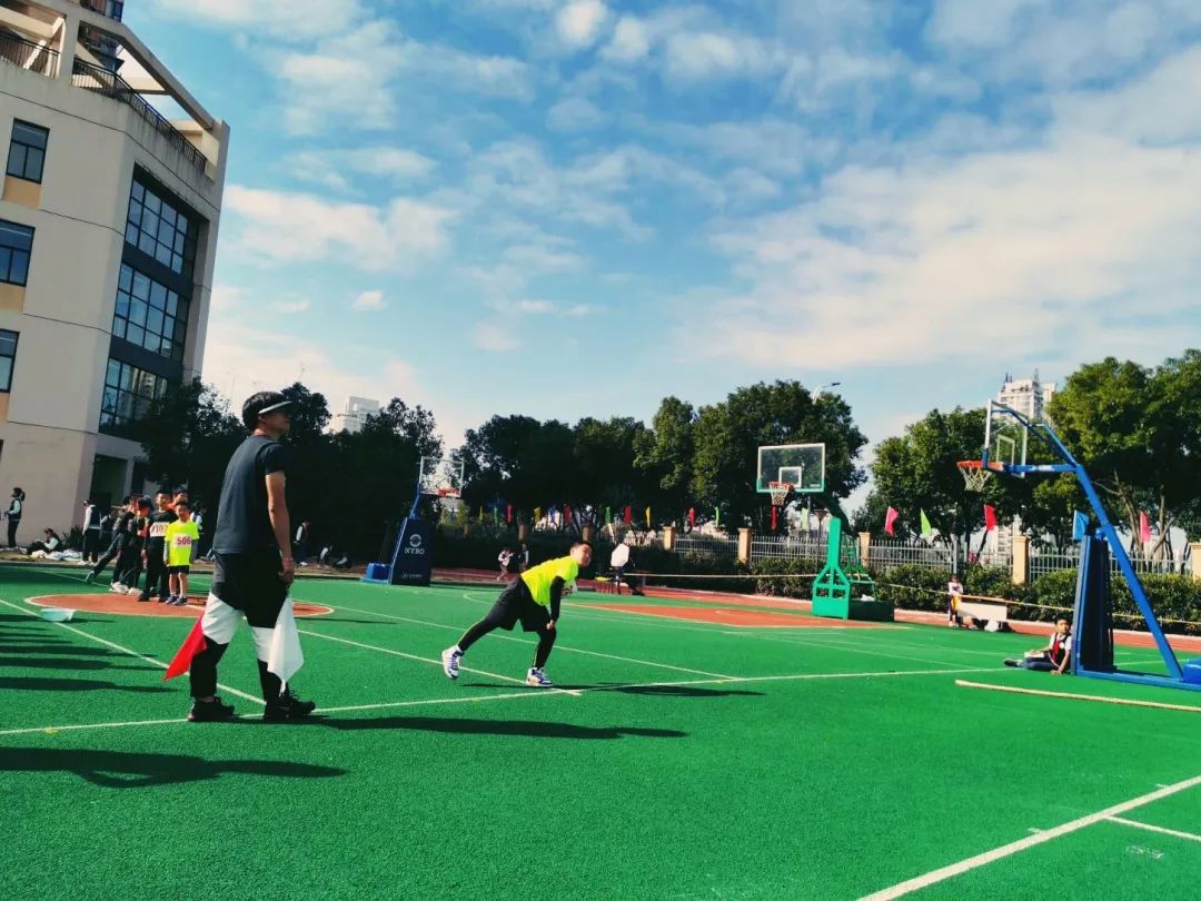 星光闪耀，逐梦赛场 ——记温大附小第五届田径运动会