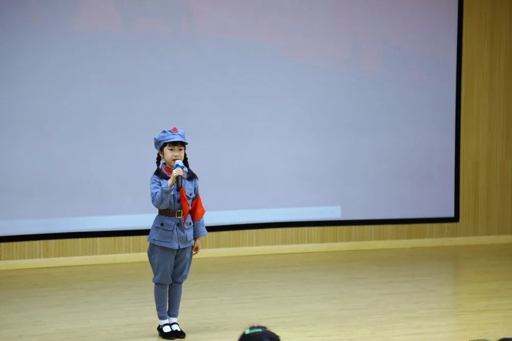 追梦附小娃 喜迎建党一百周年