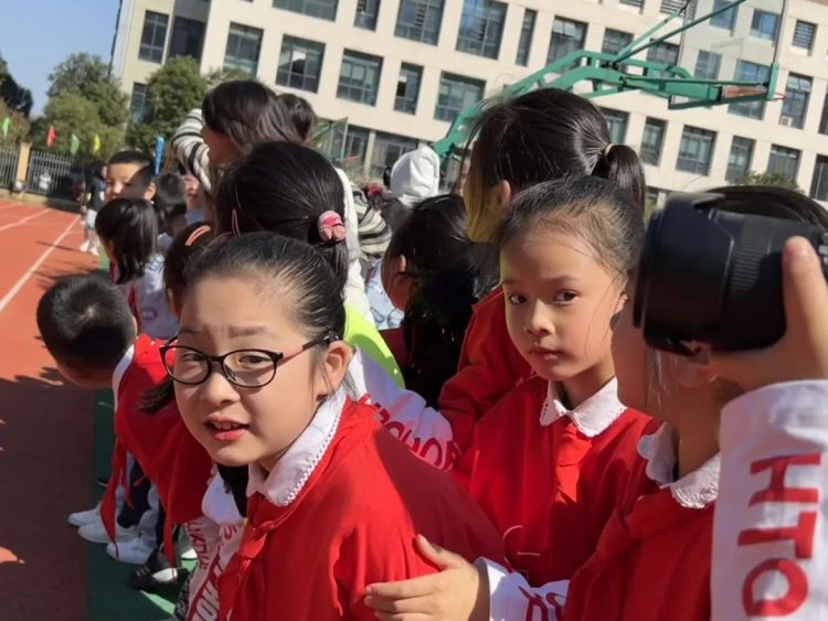 少年强则中国强— —记温大附小四叶草中队第6届校运会风采 少年强则中国强— —记温大附小四叶草中队第6届校运会风采
