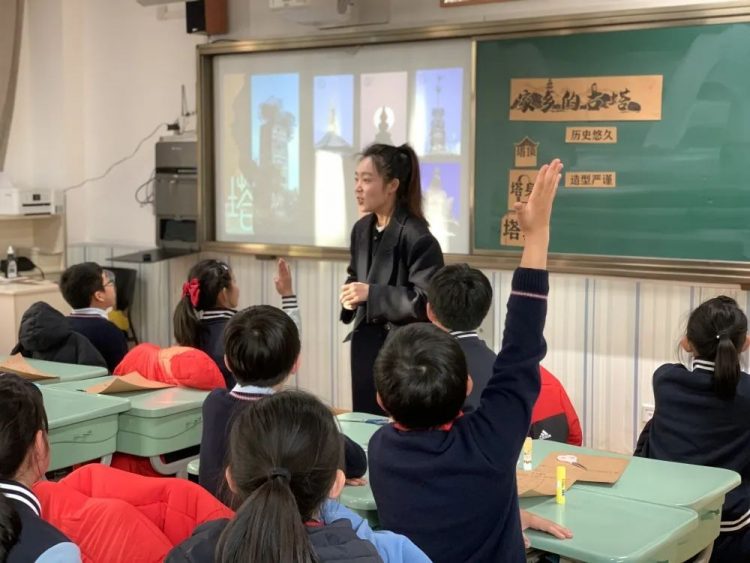 “修”江心古塔，立强国之志——彩虹糖中队参加东瓯研学活动