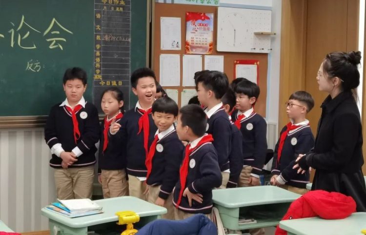 慧行课程 芬芳满园童年梦——一、二、三年级A课程课堂纪实 慧行课程 芬芳满园童年梦——一、二、三年级A课程课堂纪实