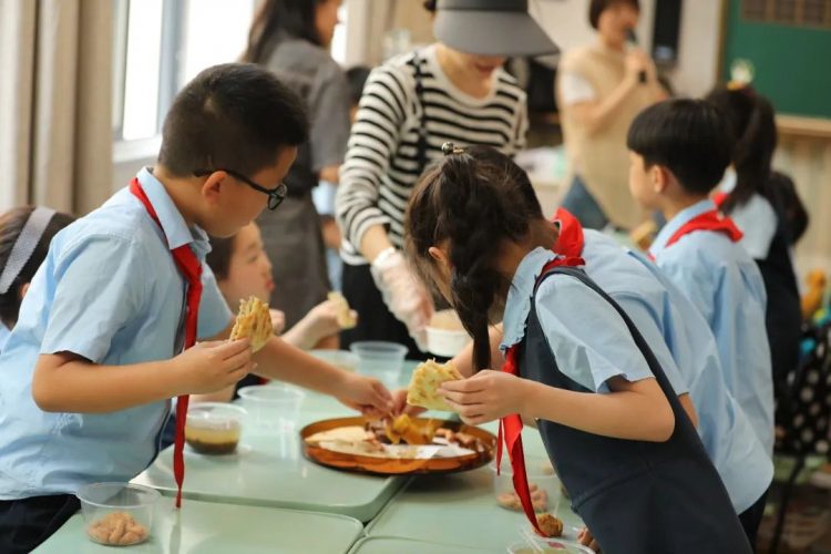 探寻温州“老味道”——记神舟中队走进温州传统美食