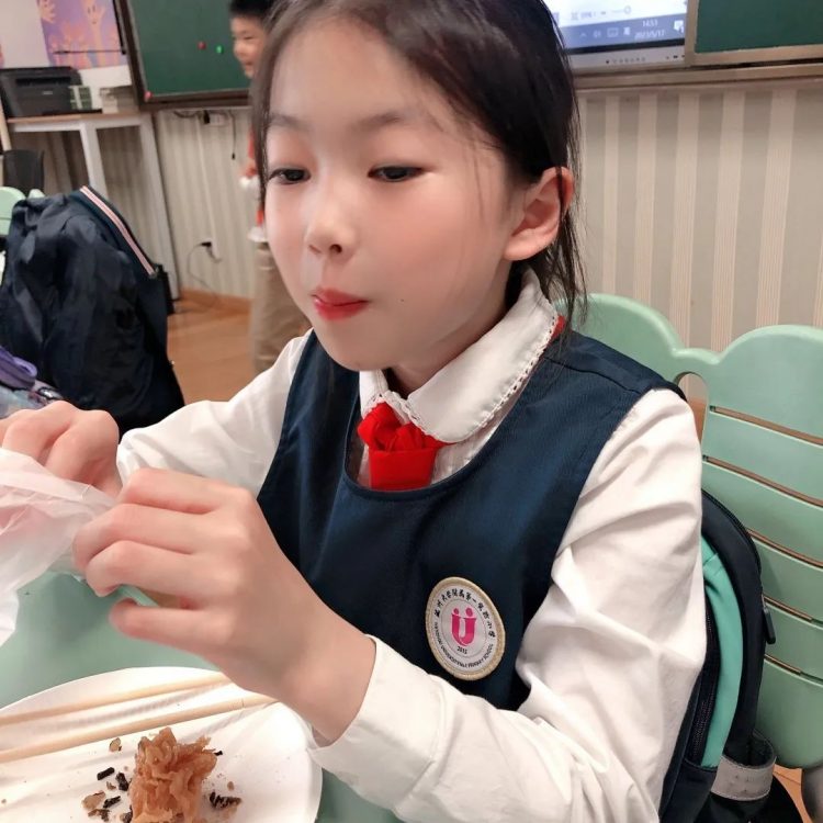 寻味美食 品味乡情 ——记温大附小鸿雁中队的美好“食”光 寻味美食 品味乡情 ——记温大附小鸿雁中队的美好“食”光