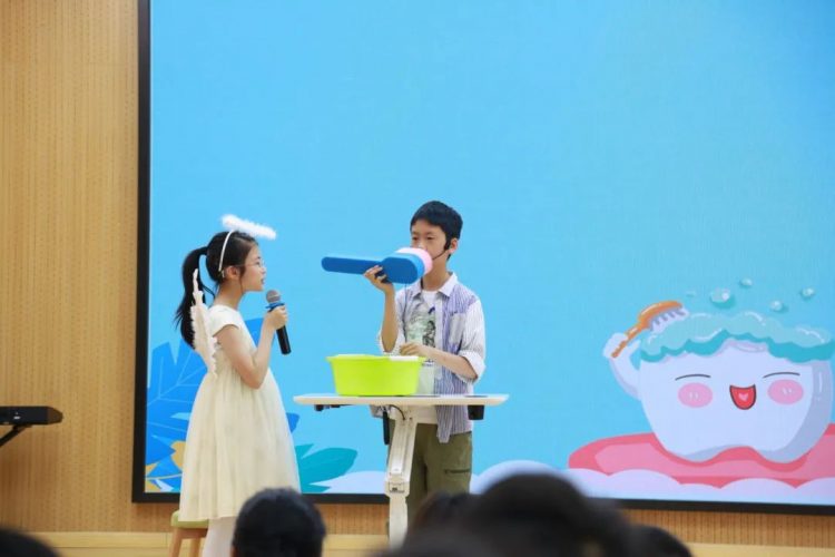 爱牙护牙,从小做起——记2018级4班满天星中队承办校主题晨会 爱牙护牙,从小做起——记2018级4班满天星中队承办校主题晨会